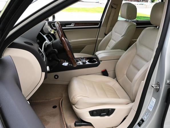 Volkswagen Touareg II с пробегом 2012 года, цена 2 199 000 рублей, 136234 км, внедорожник, Автокод Объявления
