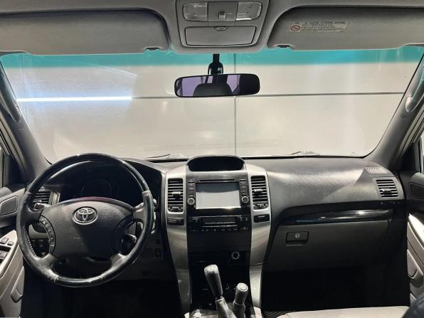 Toyota Land Cruiser Prado 120 Series Рестайлинг с пробегом 2008 года, цена 2 049 000 рублей, 331000 км, внедорожник, Автокод Объявления