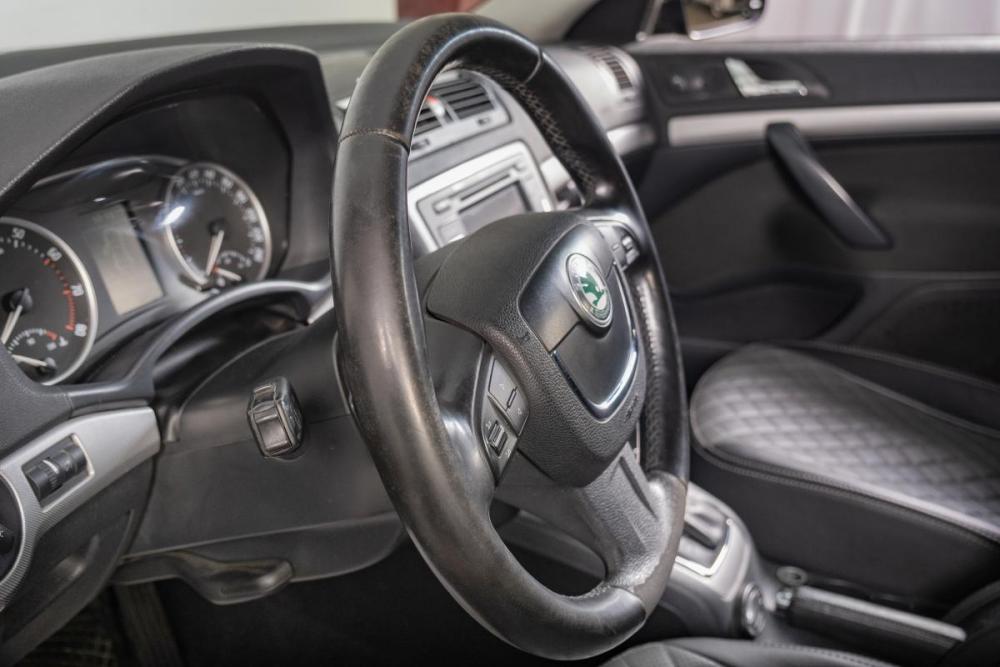 Skoda Octavia II (A5) Рестайлинг Томск  - изображение 10