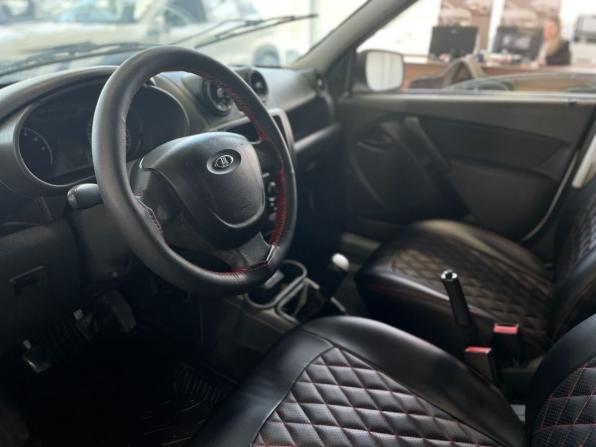 Lada (ВАЗ) Granta I с пробегом 2012 года, цена 369 900 рублей, 175140 км, седан, Автокод Объявления