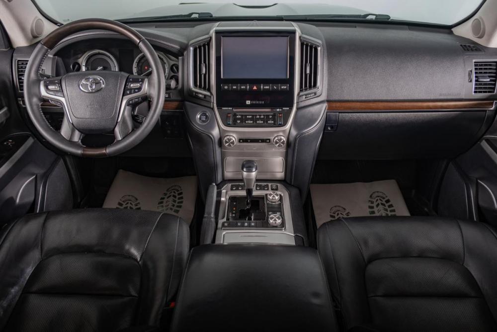 Toyota Land Cruiser 200 Series Рестайлинг 2 Томск  - изображение 10