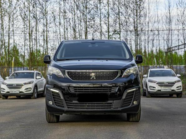 Peugeot Traveller I с пробегом 2018 года, цена 2 225 000 рублей, 228545 км, минивэн, Автокод Объявления