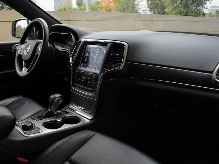 Jeep Grand Cherokee IV (WK2) Рестайлинг Москва  - изображение 10
