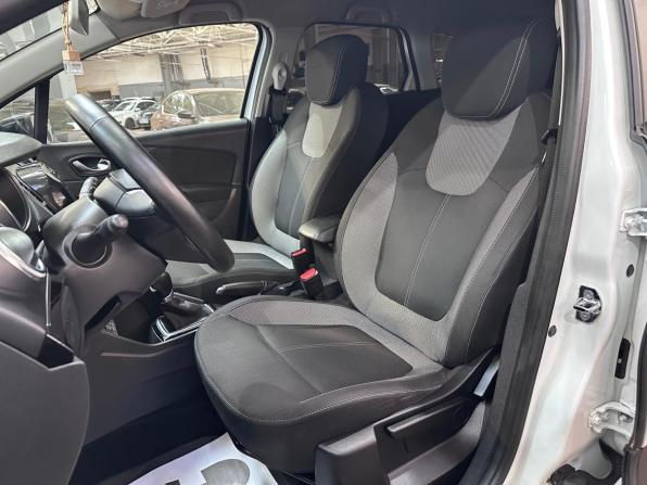 Renault Kaptur I Рестайлинг с пробегом 2021 года, цена 1 350 000 рублей, 48518 км, внедорожник, Автокод Объявления