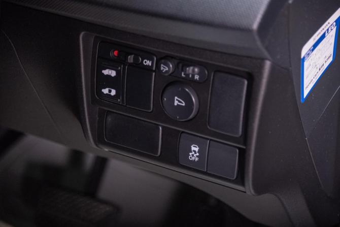 Honda Freed I Рестайлинг с пробегом 2013 года, цена 1 229 000 рублей, 116980 км, компактвэн, Автокод Объявления