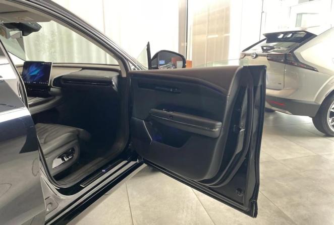 Новый GAC Hyptec HT 2026 года, цена 5 999 000 рублей, внедорожник, Автокод Объявления