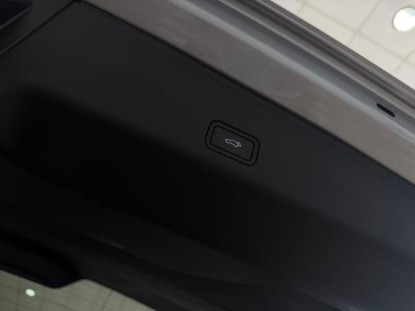 Geely Monjaro I с пробегом 2024 года, цена 3 300 000 рублей, 56000 км, внедорожник, Автокод Объявления