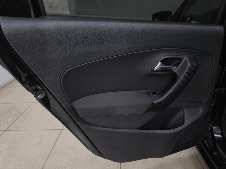 Volkswagen Polo V Альметьевск  - изображение 17
