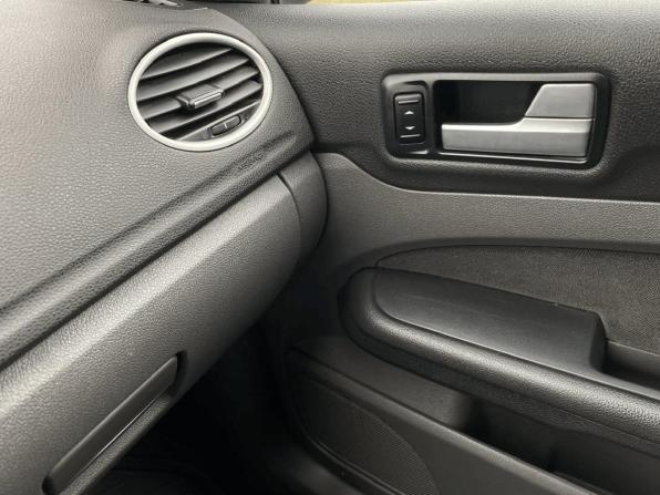 Ford Focus II с пробегом 2006 года, цена 387 000 рублей, 197977 км, хэтчбек, Автокод Объявления