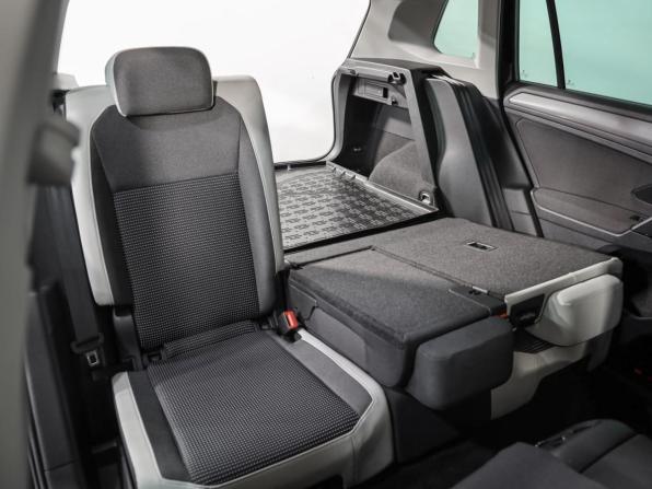Volkswagen Tiguan II с пробегом 2019 года, цена 2 499 000 рублей, 95672 км, внедорожник, Автокод Объявления