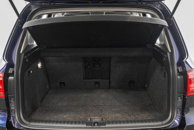 Volkswagen Tiguan I Рестайлинг с пробегом 2012 года, цена 1 299 000 рублей, 216000 км, внедорожник, Автокод Объявления