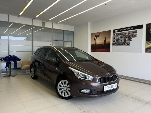Kia Ceed II с пробегом 2014 года, цена 870 000 рублей, 185000 км, универсал, Автокод Объявления