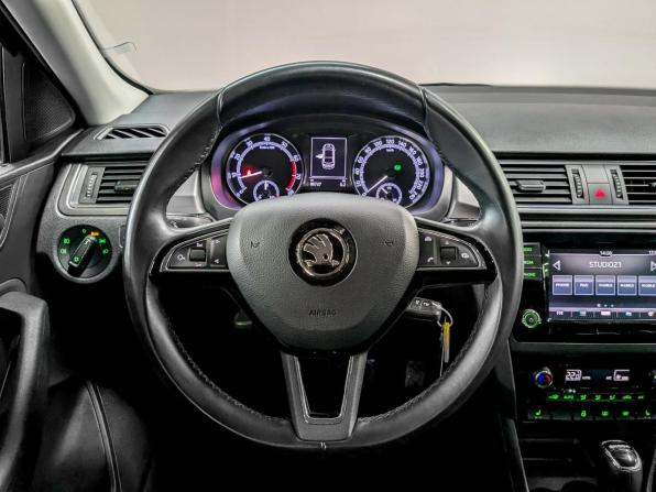 Skoda Rapid I Рестайлинг с пробегом 2018 года, цена 1 555 000 рублей, 86724 км, лифтбек, Автокод Объявления