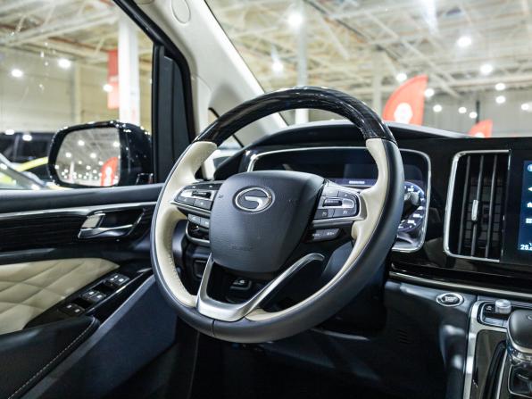 GAC Trumpchi M8 I с пробегом 2021 года, цена 3 499 700 рублей, 30703 км, минивэн, Автокод Объявления