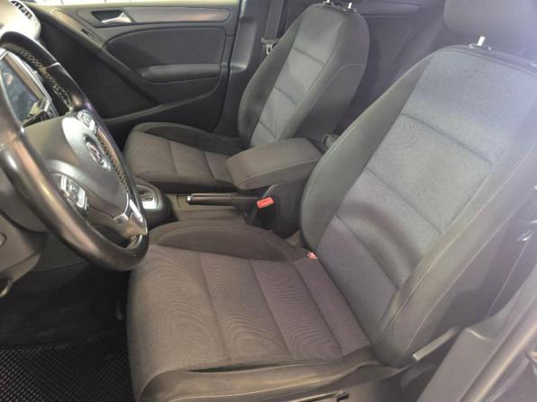 Volkswagen Golf VI с пробегом 2011 года, цена 752 500 рублей, 166962 км, хэтчбек, Автокод Объявления