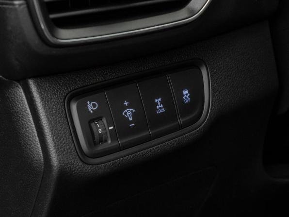 Hyundai Santa Fe IV с пробегом 2019 года, цена 2 840 000 рублей, 137437 км, внедорожник, Автокод Объявления