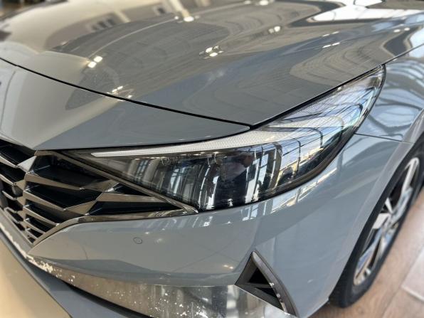 Hyundai Elantra VII (CN7) с пробегом 2022 года, цена 1 899 000 рублей, 71283 км, седан, Автокод Объявления