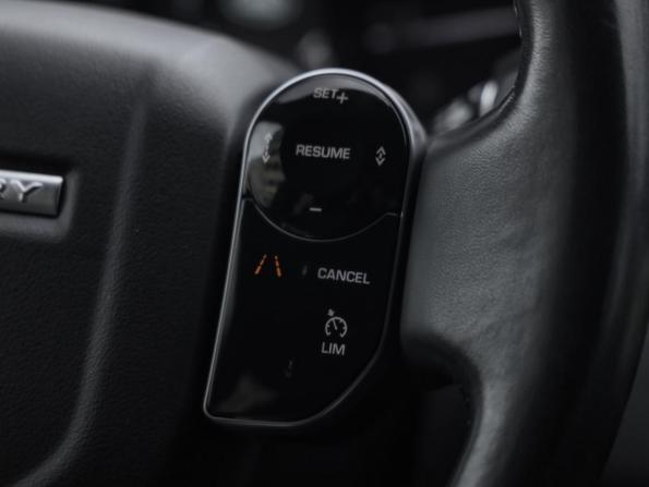Land Rover Discovery V с пробегом 2019 года, цена 3 275 000 рублей, 148952 км, внедорожник, Автокод Объявления