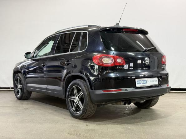 Volkswagen Tiguan I с пробегом 2008 года, цена 890 000 рублей, 160932 км, внедорожник, Автокод Объявления