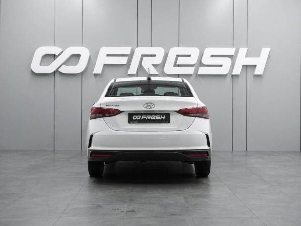 Hyundai Solaris II Рестайлинг с пробегом 2021 года, цена 1 498 000 рублей, 103621 км, седан, Автокод Объявления