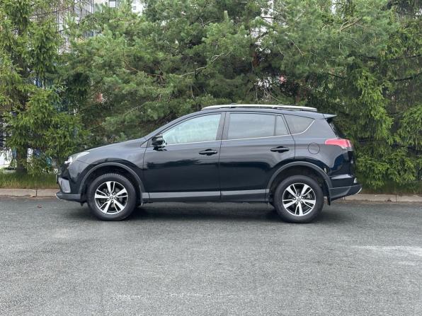 Toyota RAV4 IV (XA40) Рестайлинг с пробегом 2018 года, цена 2 140 000 рублей, 165884 км, внедорожник, Автокод Объявления