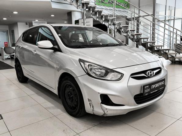 Hyundai Solaris I с пробегом 2012 года, цена 530 000 рублей, 241000 км, хэтчбек, Автокод Объявления