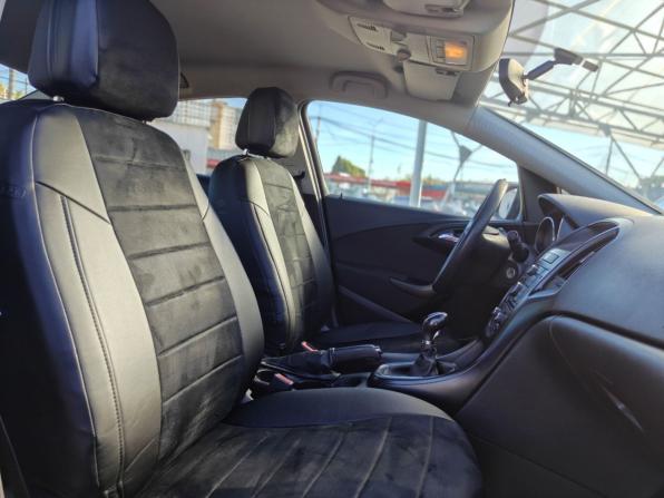 Opel Astra J Рестайлинг с пробегом 2013 года, цена 717 000 рублей, 141594 км, седан, Автокод Объявления