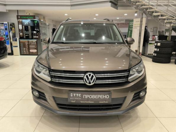 Volkswagen Tiguan I Рестайлинг с пробегом 2015 года, цена 1 500 000 рублей, 183848 км, внедорожник, Автокод Объявления