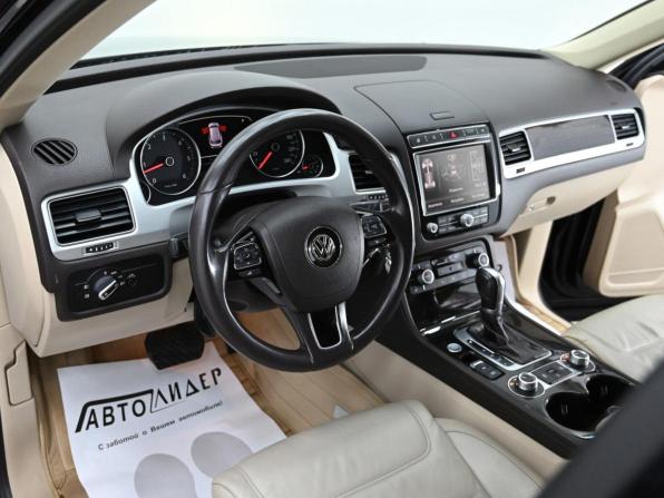 Volkswagen Touareg II Рестайлинг с пробегом 2018 года, цена 2 319 000 рублей, 81474 км, внедорожник, Автокод Объявления