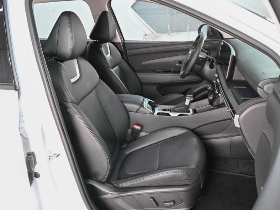 Hyundai Tucson IV Рестайлинг Ростов-на-Дону  - изображение 8