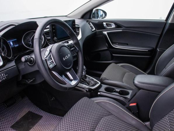 Kia Ceed III Рестайлинг с пробегом 2021 года, цена 1 850 000 рублей, 163572 км, универсал, Автокод Объявления