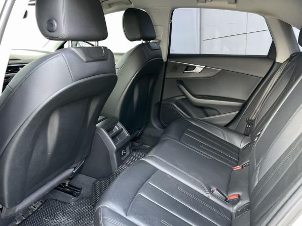 Audi A4 V (B9) с пробегом 2017 года, цена 2 000 000 рублей, 145345 км, седан, Автокод Объявления