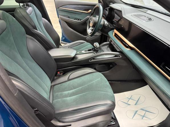Geely Monjaro I с пробегом 2022 года, цена 2 990 000 рублей, 72100 км, внедорожник, Автокод Объявления
