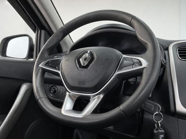 Renault Sandero II Рестайлинг с пробегом 2020 года, цена 1 299 000 рублей, 74294 км, хэтчбек, Автокод Объявления