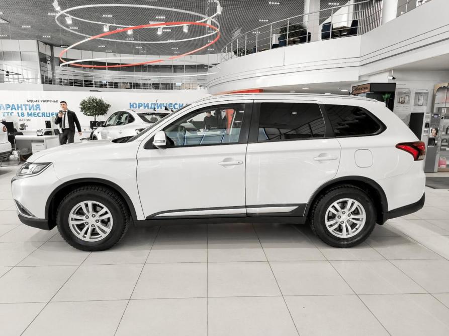 Mitsubishi Outlander III Рестайлинг 2 Казань  - изображение 10