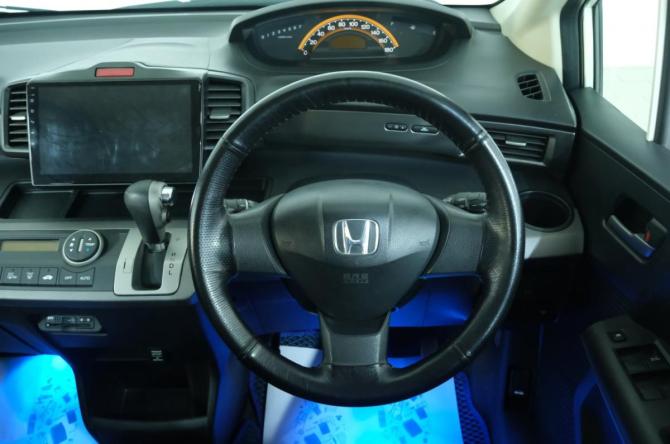Honda Freed I с пробегом 2010 года, цена 1 169 000 рублей, 158570 км, компактвэн, Автокод Объявления