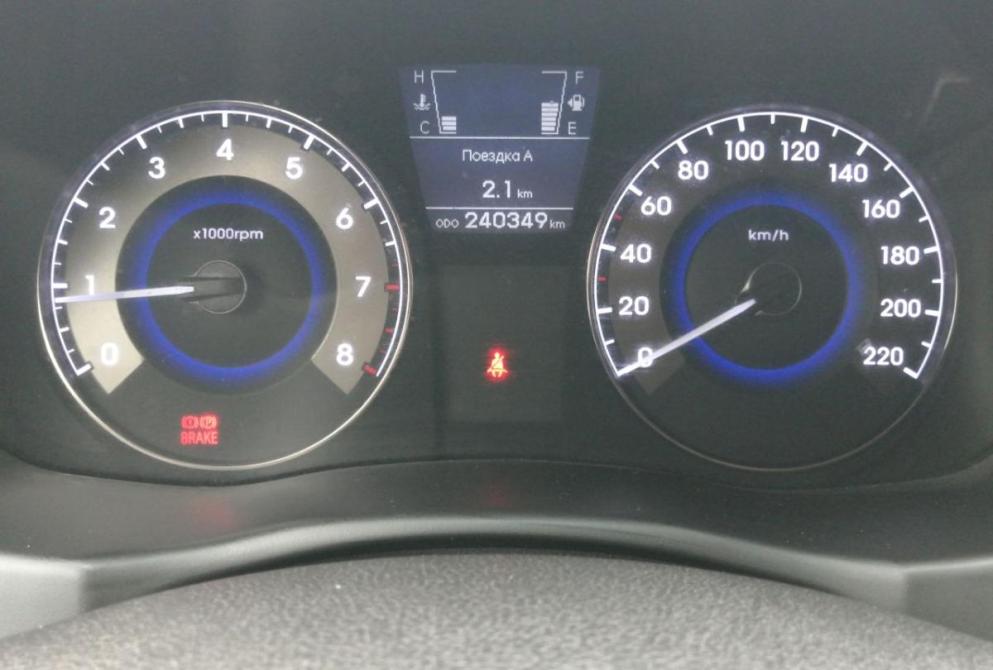 Hyundai Solaris I Иваново  - изображение 13