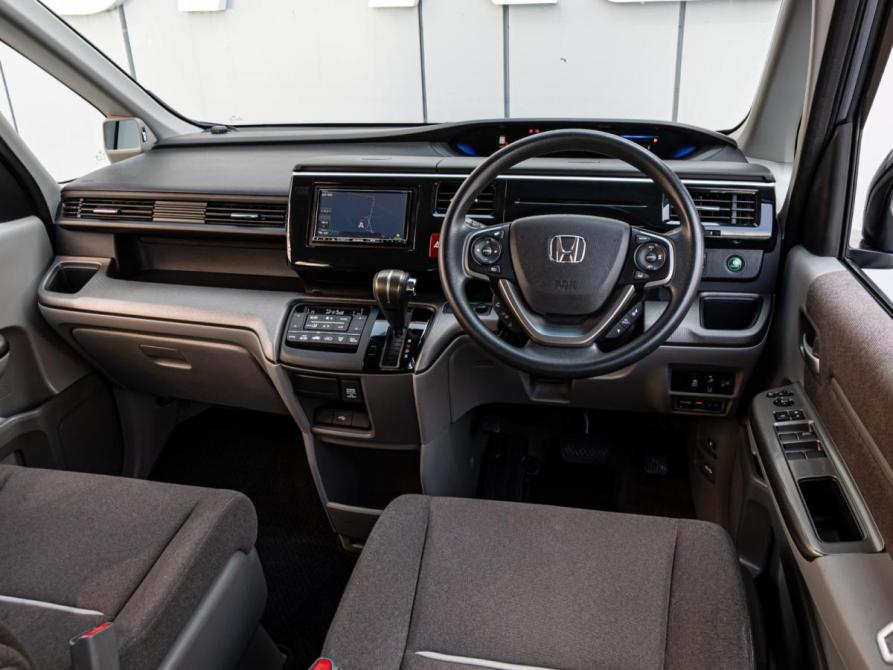 Honda Stepwgn V Рестайлинг Краснодар  - изображение 6