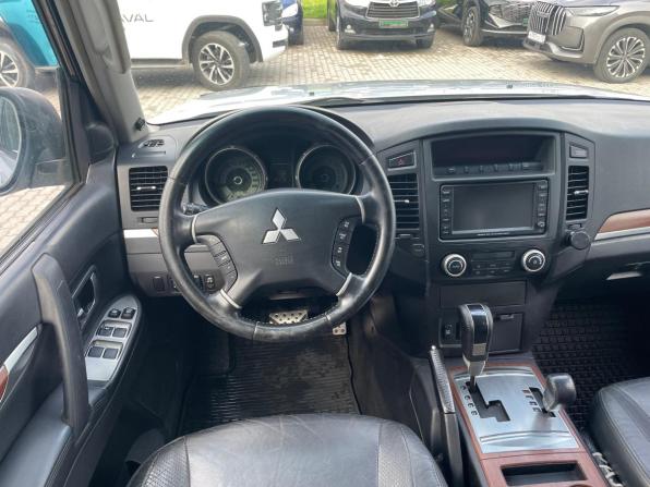 Mitsubishi Pajero IV с пробегом 2008 года, цена 1 451 000 рублей, 337927 км, внедорожник, Автокод Объявления