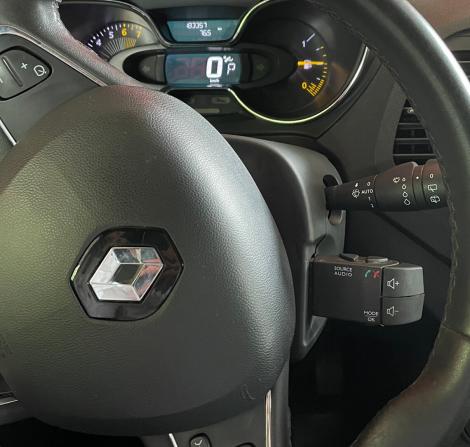 Renault Kaptur I с пробегом 2016 года, цена 1 000 000 рублей, 184000 км, внедорожник, Автокод Объявления