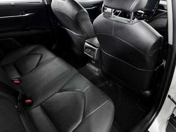 Toyota Camry VIII (XV70) Рестайлинг с пробегом 2021 года, цена 3 460 000 рублей, 88200 км, седан, Автокод Объявления