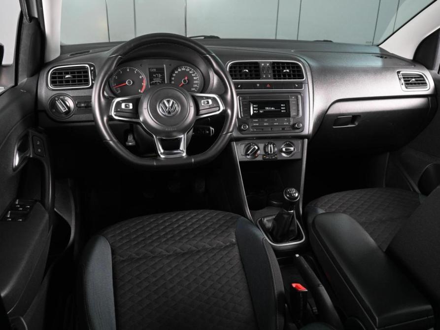 Volkswagen Polo V Рестайлинг Ростов-на-Дону  - изображение 6