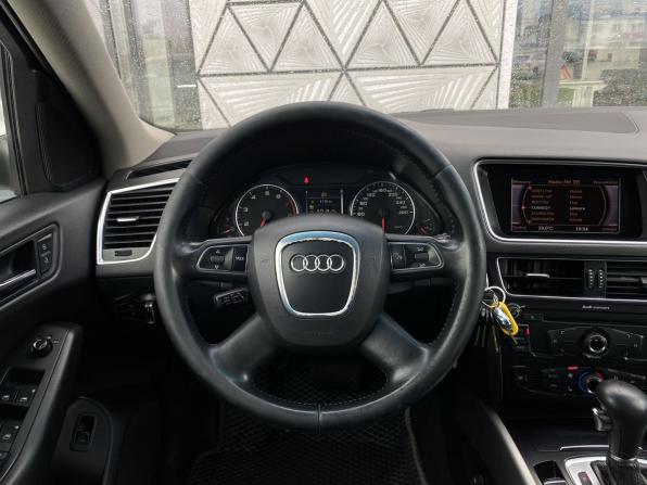 Audi Q5 I (8R) с пробегом 2010 года, цена 1 229 000 рублей, 214447 км, внедорожник, Автокод Объявления