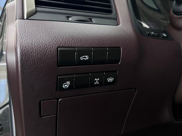 Lexus RX IV с пробегом 2018 года, цена 3 900 000 рублей, 144400 км, внедорожник, Автокод Объявления
