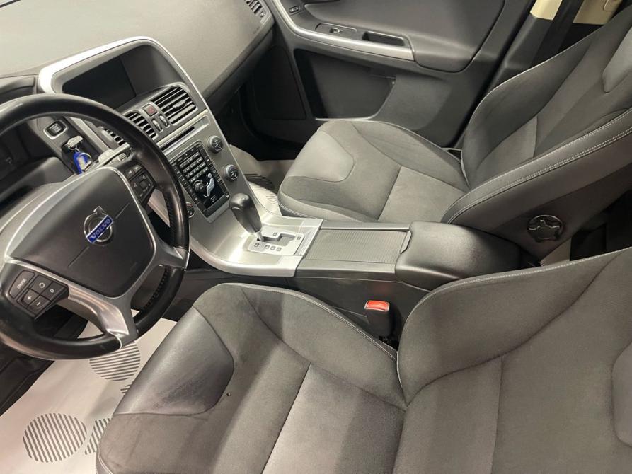 Volvo XC60 I Санкт-Петербург  - изображение 9