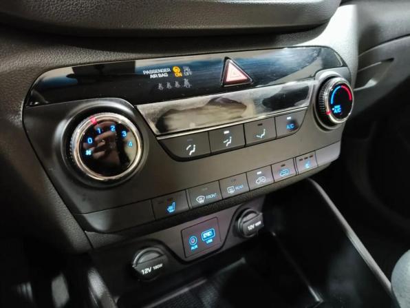 Hyundai Tucson III с пробегом 2016 года, цена 1 699 000 рублей, 87406 км, внедорожник, Автокод Объявления