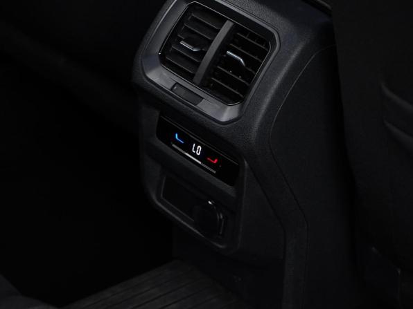 Volkswagen Tiguan II Рестайлинг с пробегом 2022 года, цена 2 649 444 рубля, 87482 км, внедорожник, Автокод Объявления