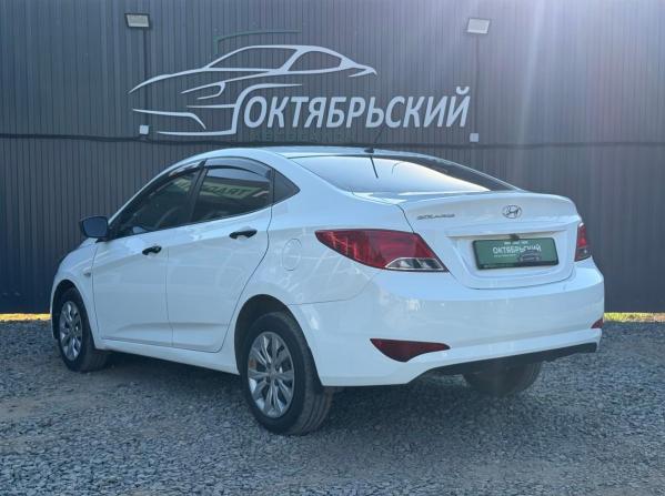 Hyundai Solaris I Рестайлинг с пробегом 2016 года, цена 749 000 рублей, 169760 км, седан, Автокод Объявления
