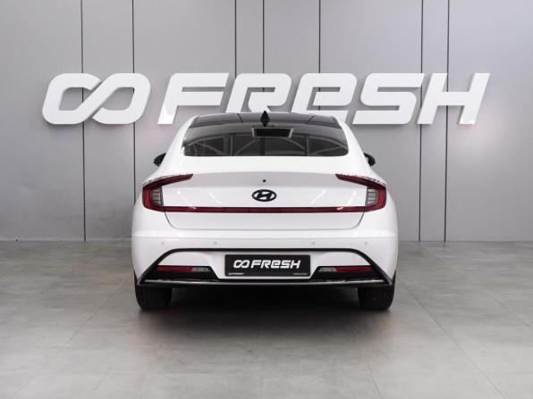 Hyundai Sonata VIII (DN8) с пробегом 2020 года, цена 2 299 000 рублей, 93599 км, седан, Автокод Объявления
