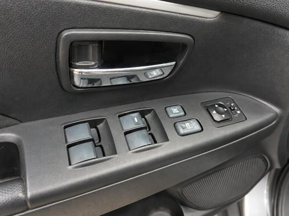 Mitsubishi ASX I с пробегом 2012 года, цена 1 220 000 рублей, 204000 км, внедорожник, Автокод Объявления